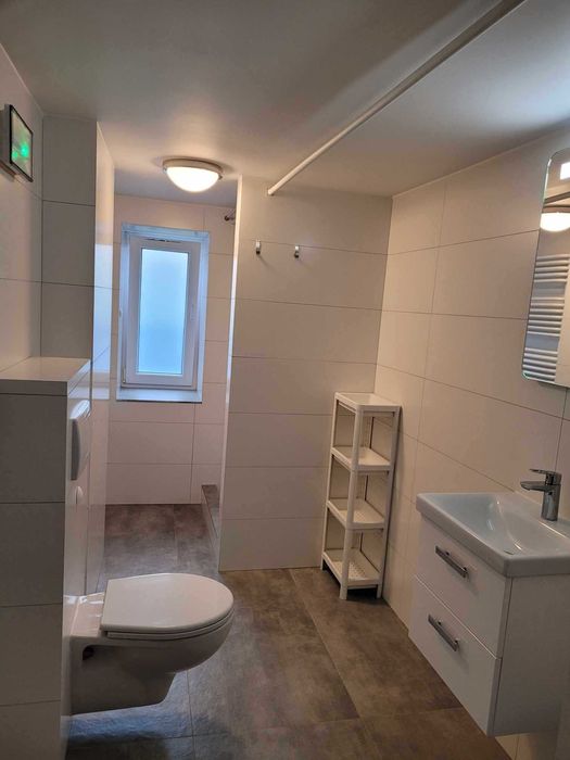 Posiadam do wynajęcia pokoje jedno i dwuosobowe