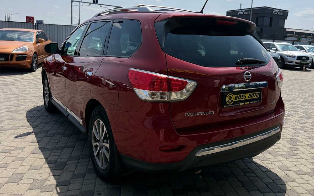 Nissan Pathfinder 2016