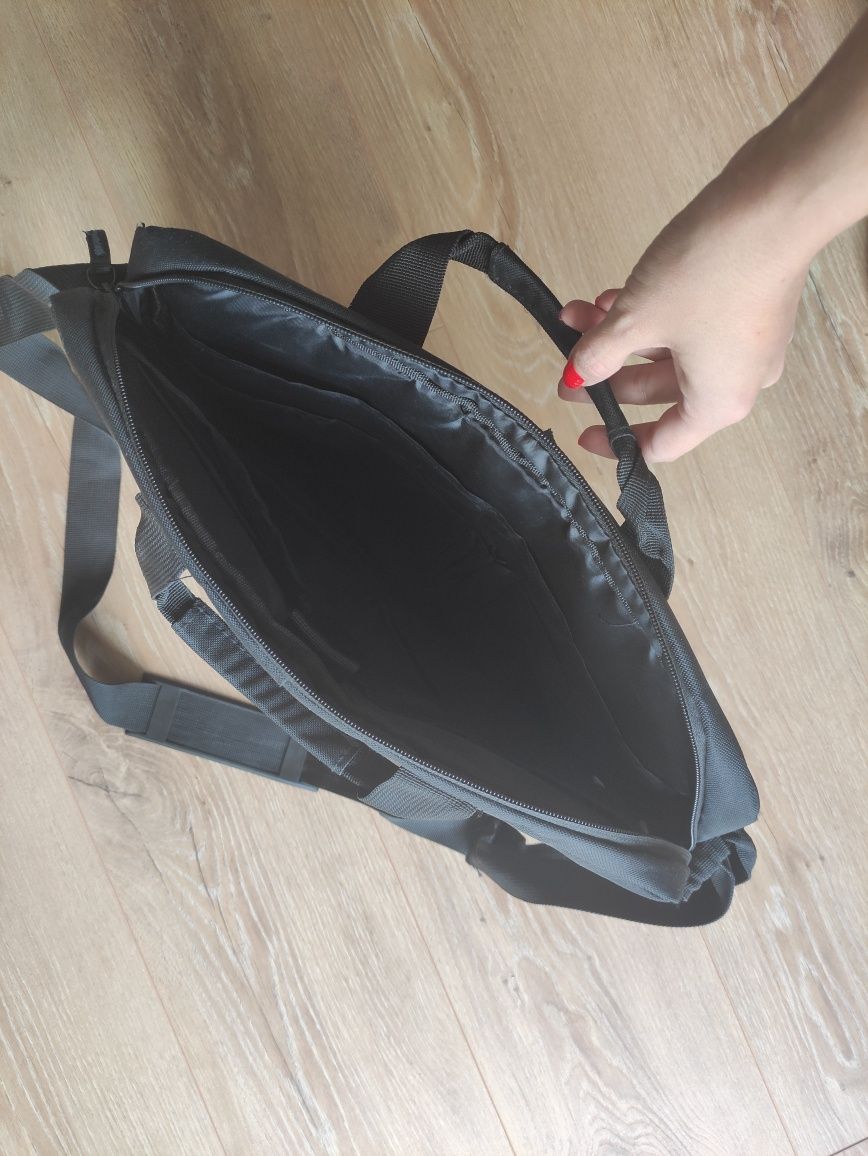 Nowa, czarna torba na laptopa HP