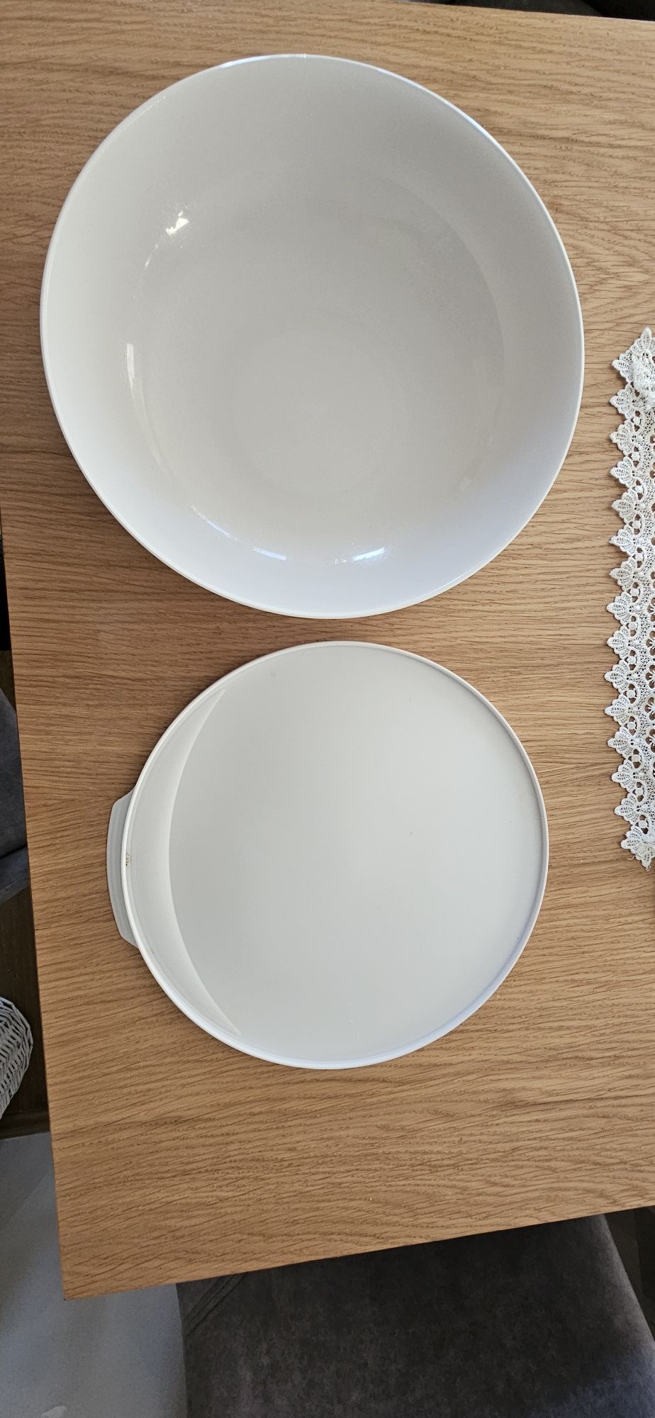 Sprzedam miskę tupperware