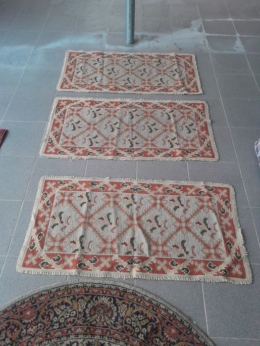 Tapetes (alguns Arraiolos)