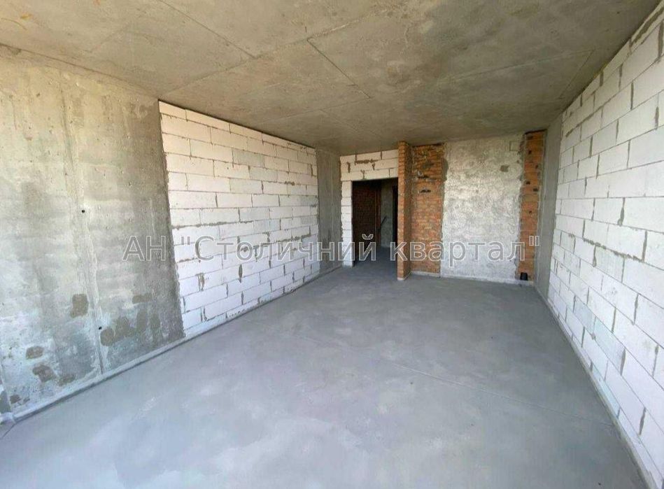 Однокімнатна квартира після будівельників в ЖК«Family & Friends»