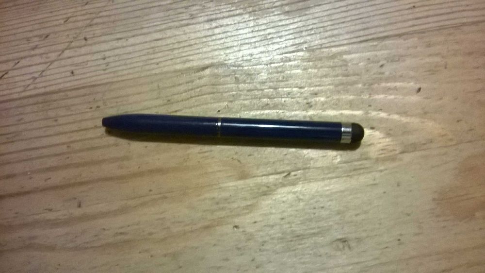 Rysik do telefonu, tabletu uniwersalny. Firma Isy