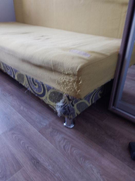 Продам диван еврокнижка