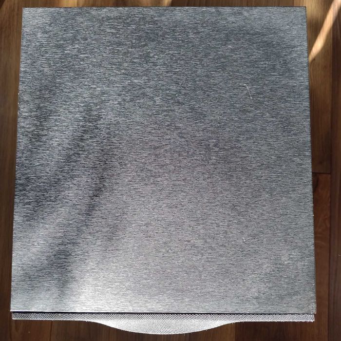 Subwoofer aktywny Mirage LF100