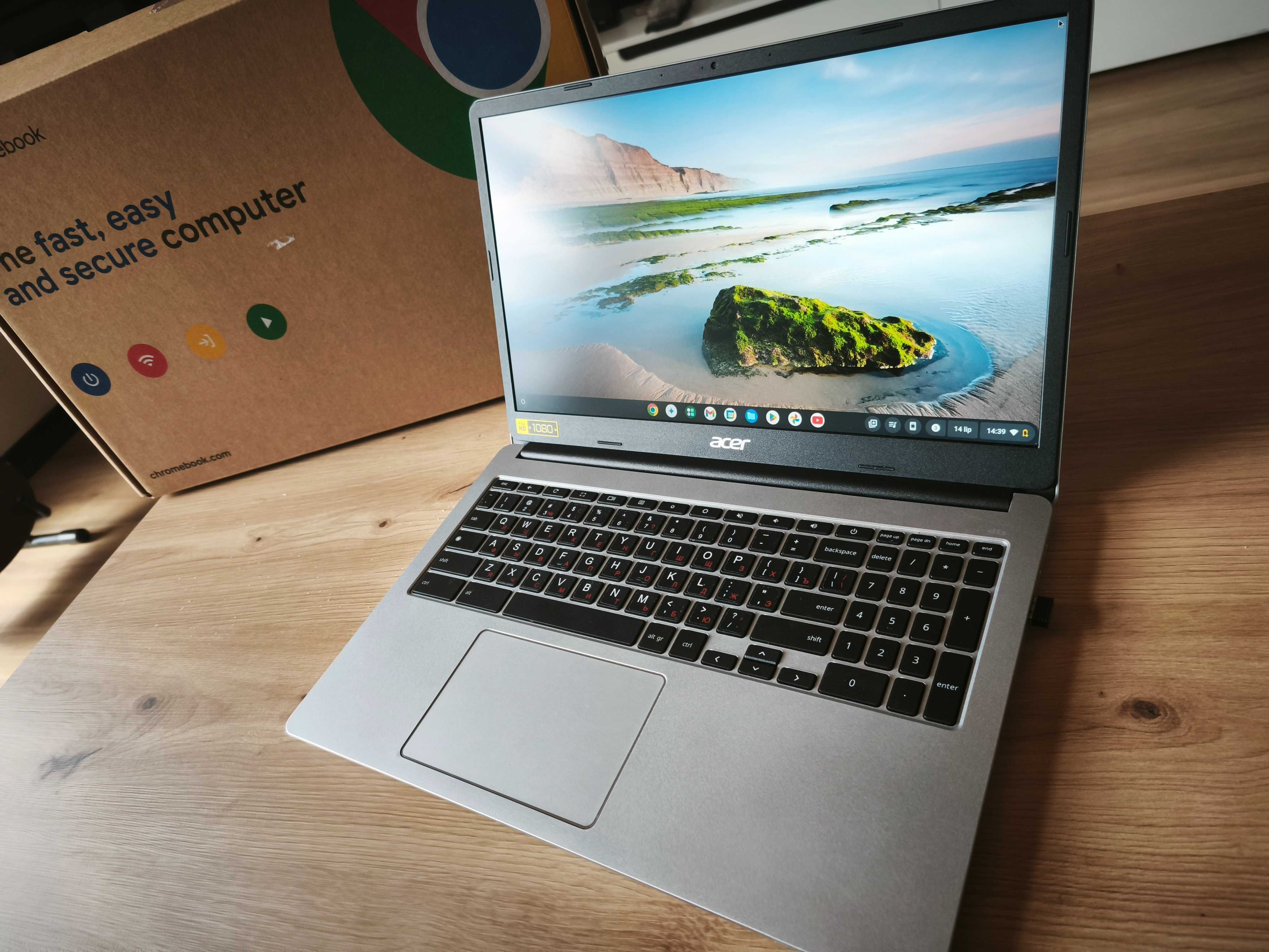 LAPTOP CHROME ACER jak NOWY na gwarancji 15,6 cala 8GB ram 128 GB Dysk
