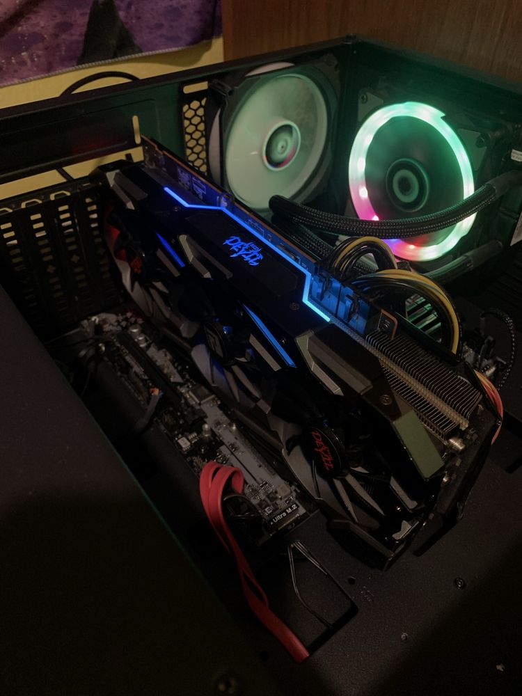 Видеокарта RX 5700XT Red Devil