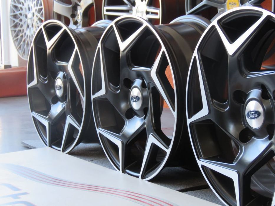 Jantes Look Ford Fiesta ST 15 x 6.5 et 40 4x108 Preto Matte