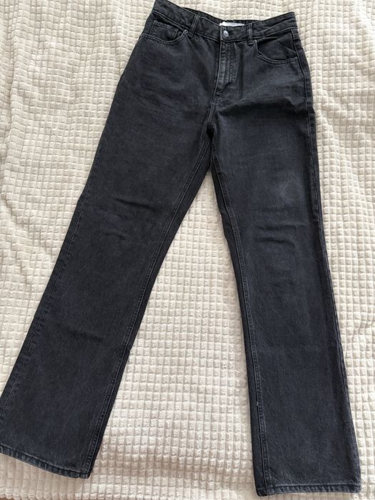 Продам джинси RESERVED 38 розмір