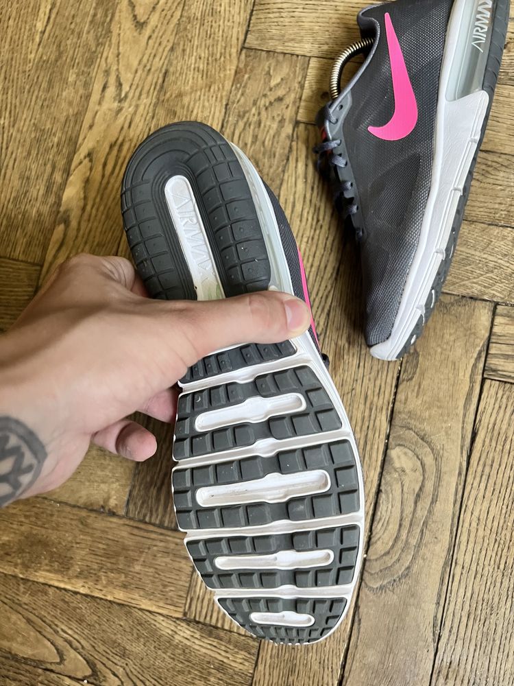 кроссовки сетка лето Nike air max оригинал размер 40 новые