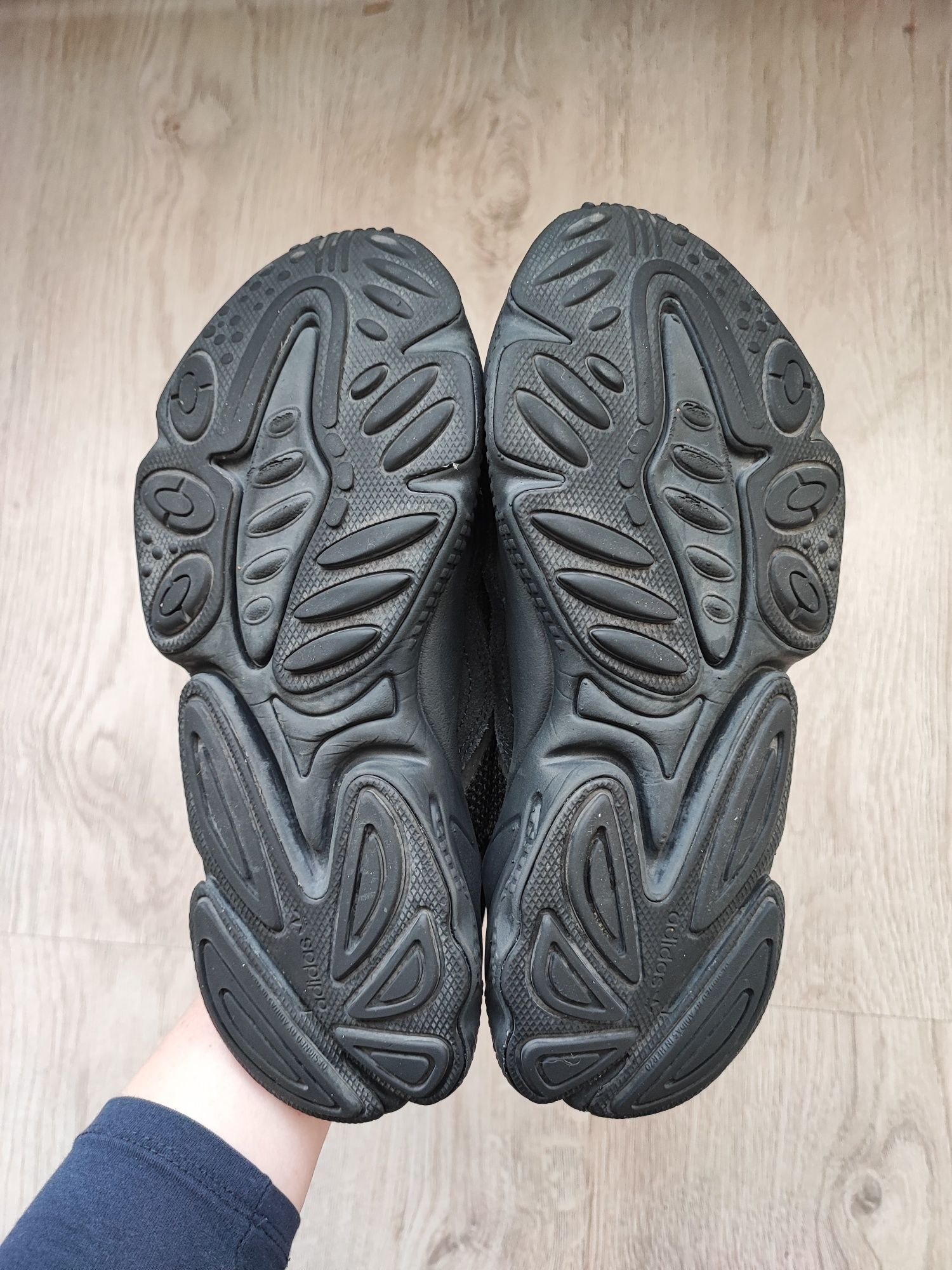 Ozweego Adidas czarne
