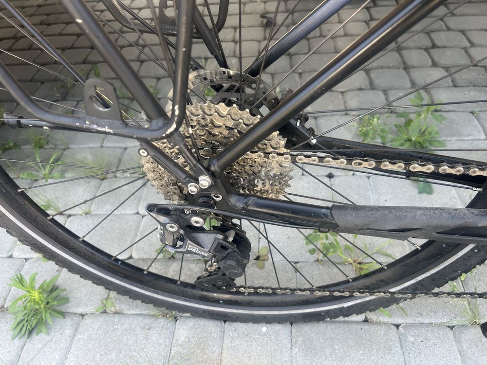 Giant toughroad “28”