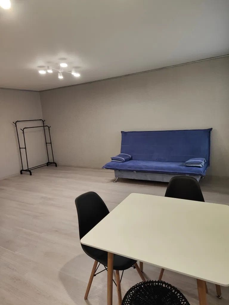 Центр, вул. Дегтярівська, 28, продаж 1к. квартири, ремонт