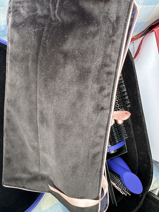 Dyson Airwrap набір в ідеальному стані