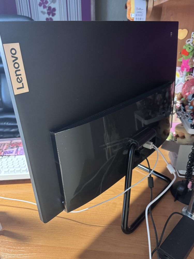 Компьютер моноблок Lenovo IdeaCentre AiO 3 27IMB05