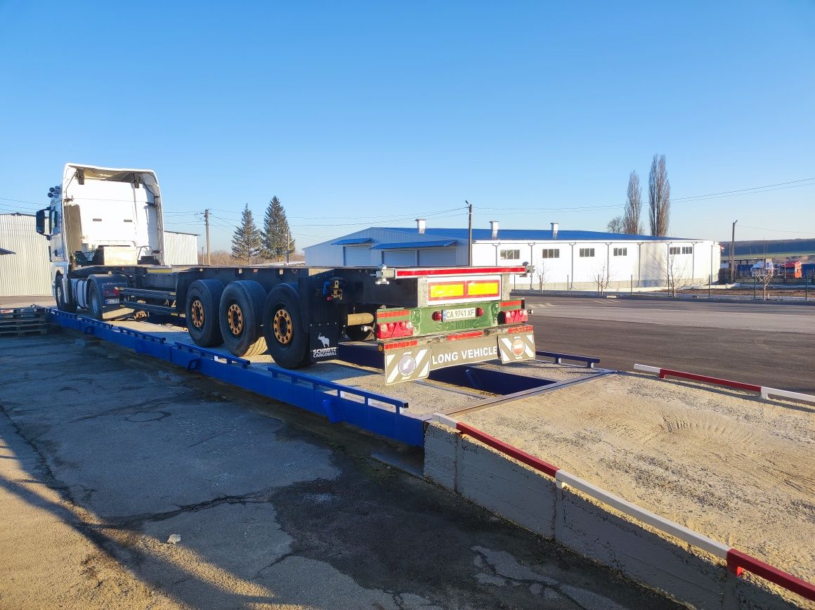 Контейнеровоз 40 та 20 полуприцеп свіжопригнаний шміц зерновоз