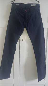 Spodnie MFG by  Jack & Jones chino rozmiar 31/34