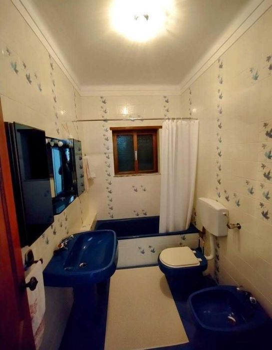 Andar de moradia, T3, mobilado e com TVs em Gandra, Valença