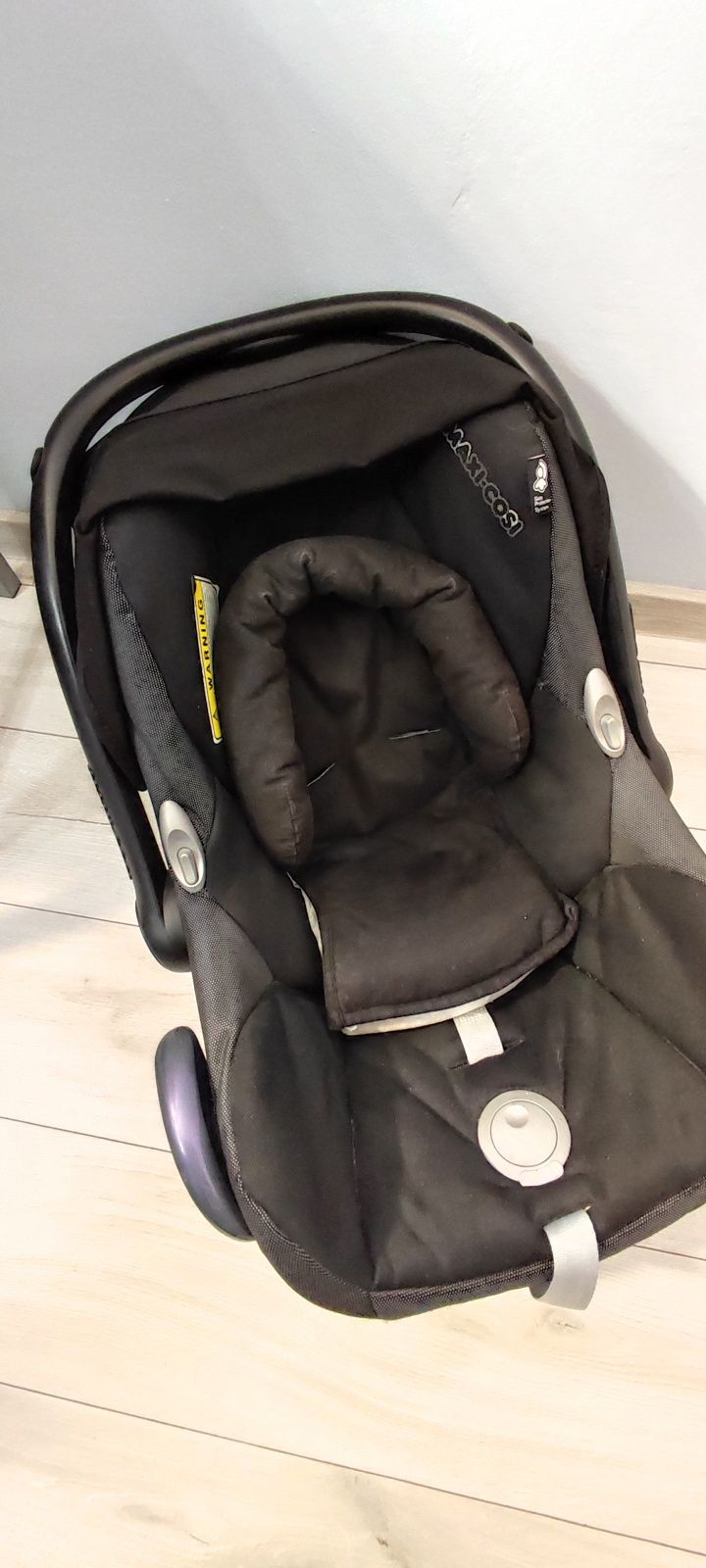 Nosidełko Maxi Cosi ISOFIX z podastawą