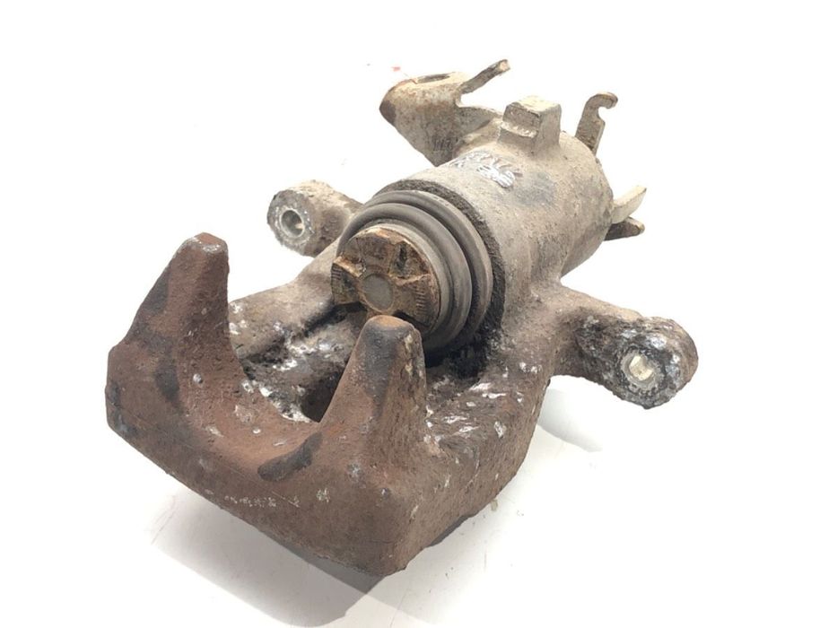 ZACISK PRAWY TYŁ - 49.00 PLN - RENAULT FLUENCE (L3_) 2010 - 2022 1.6 16V (L301, L30F, L30P, L30R)