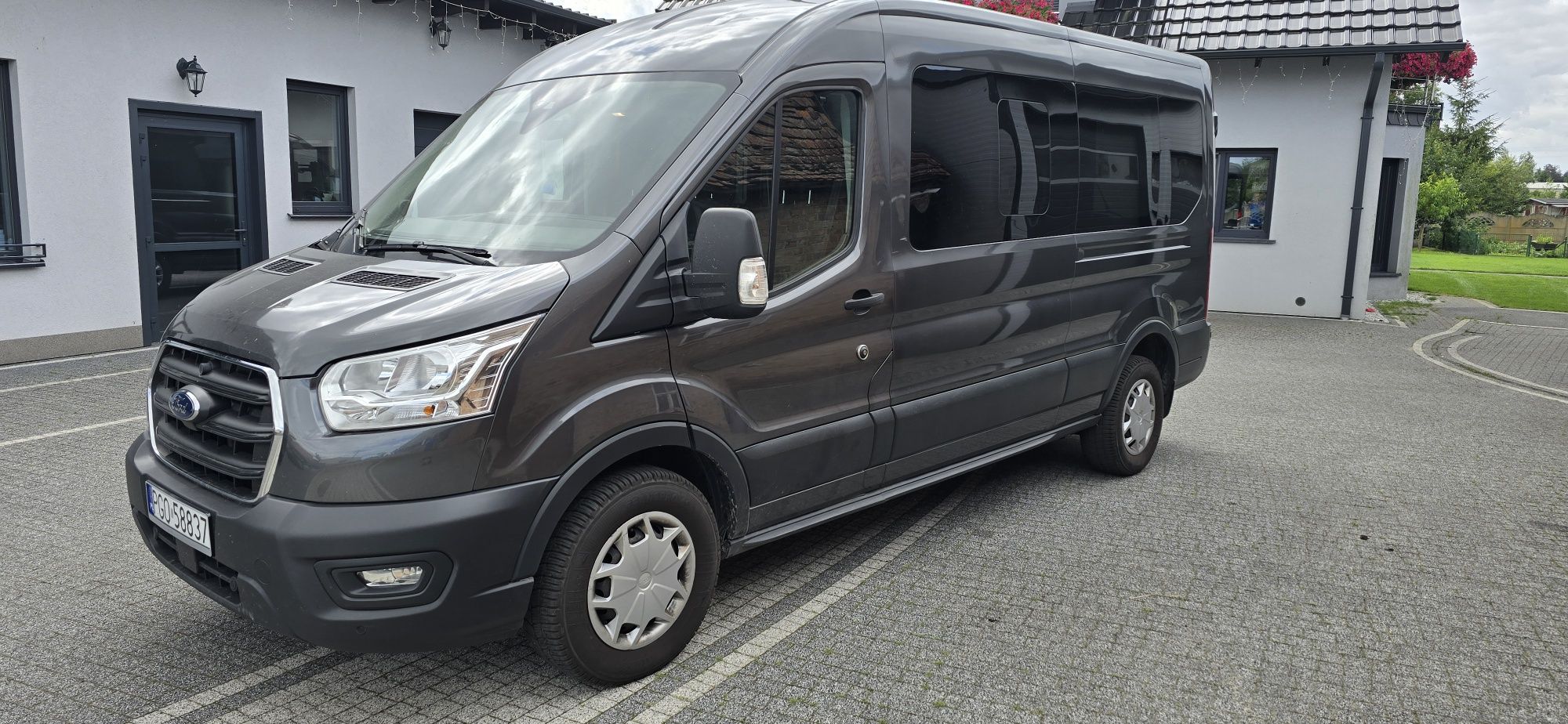 Wynajem busa 9 osoby