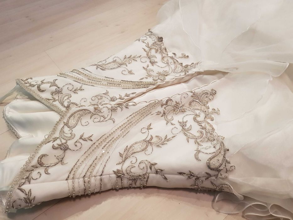 S M strój sukienka do ślubu ślubna królewna księżniczka nr 2487