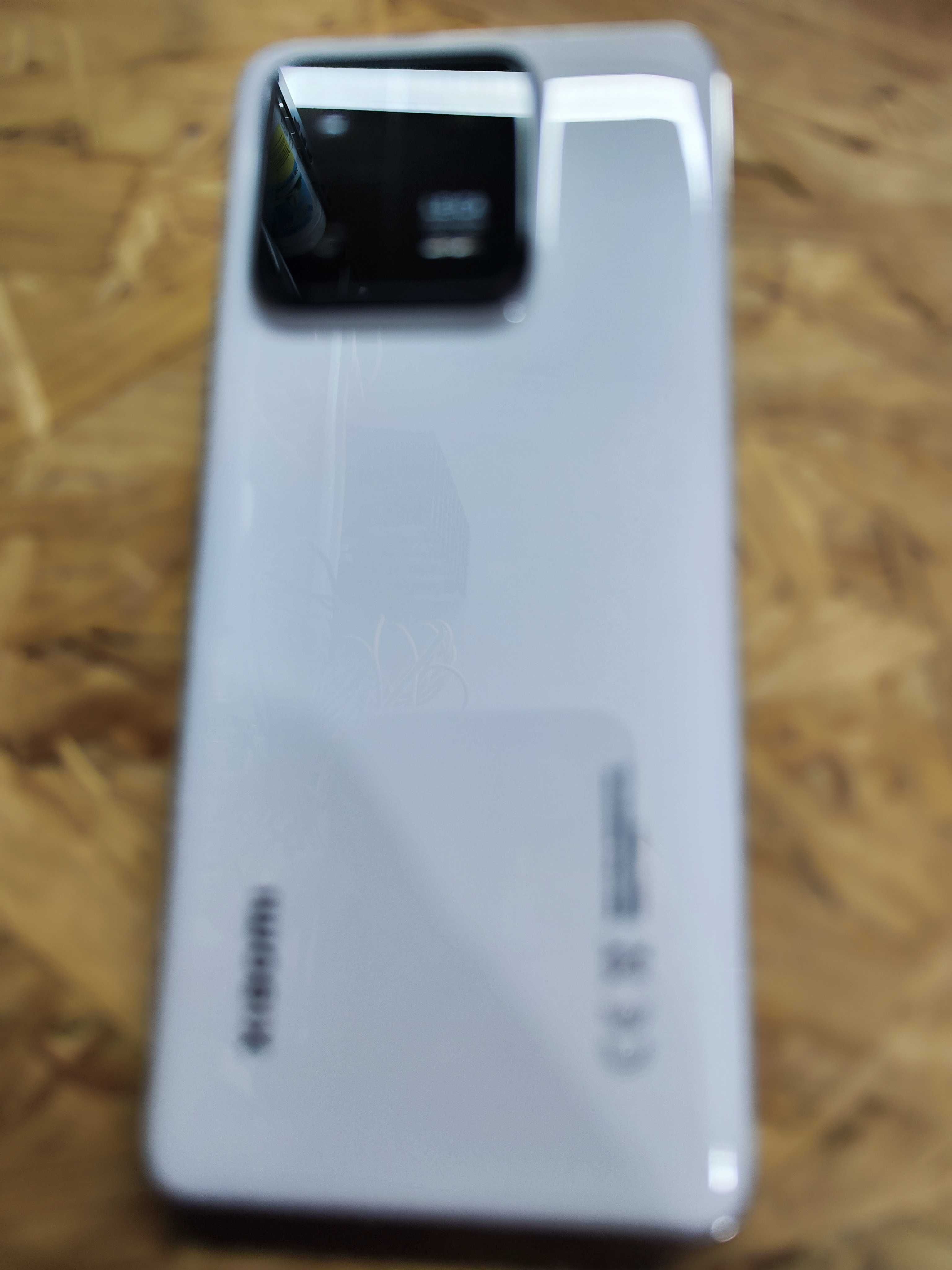 Xiaomi 13 pro white 256 gb