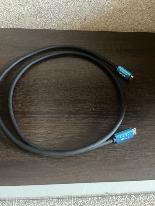 Кабель HDMI 1,5м. 4 К Ultra HDTV Товшина 10 мм . Якісний дуже! Новий