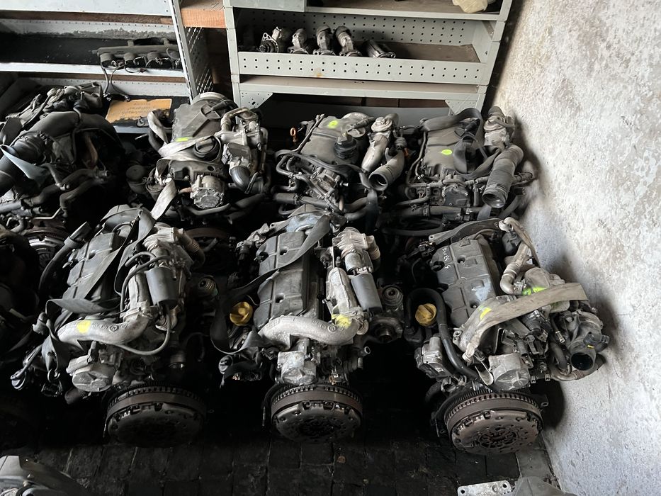 Двигун Renault Mercedes Dacia Opel Ford Fiat Citroen Peugeot Nissan