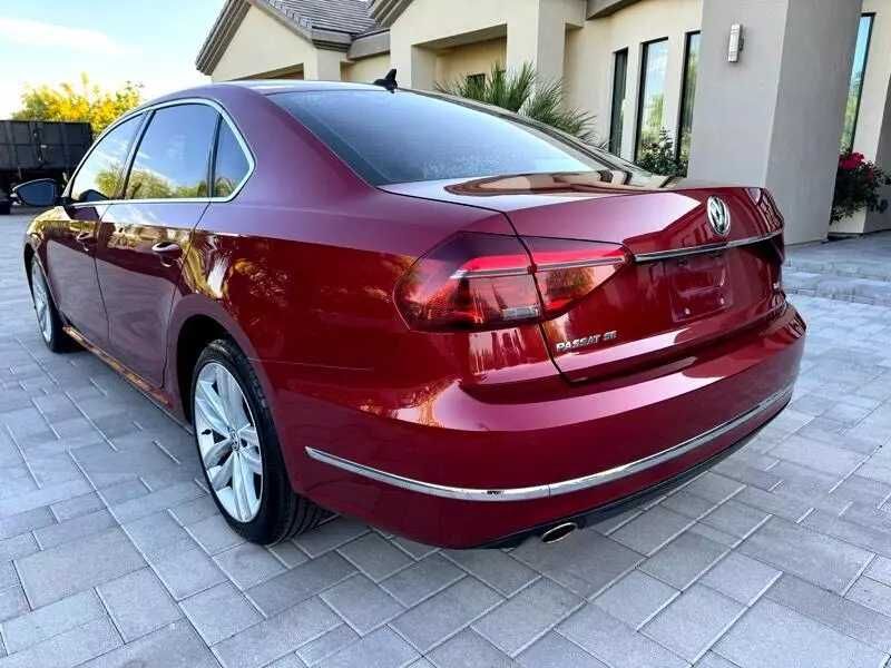 2018 Volkswagen Passat SEL