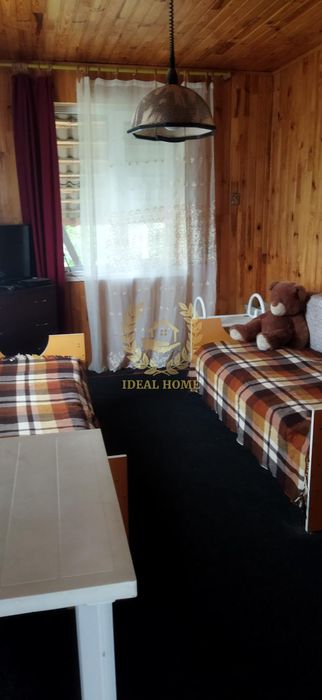 Продам двоповерховий дачний будинок поблизу с.Блиставиця