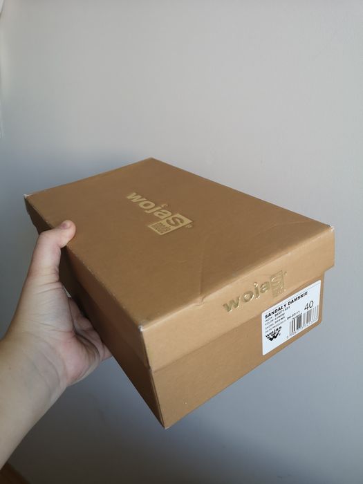 skórzane czarne sandały r. 40,  Wojas