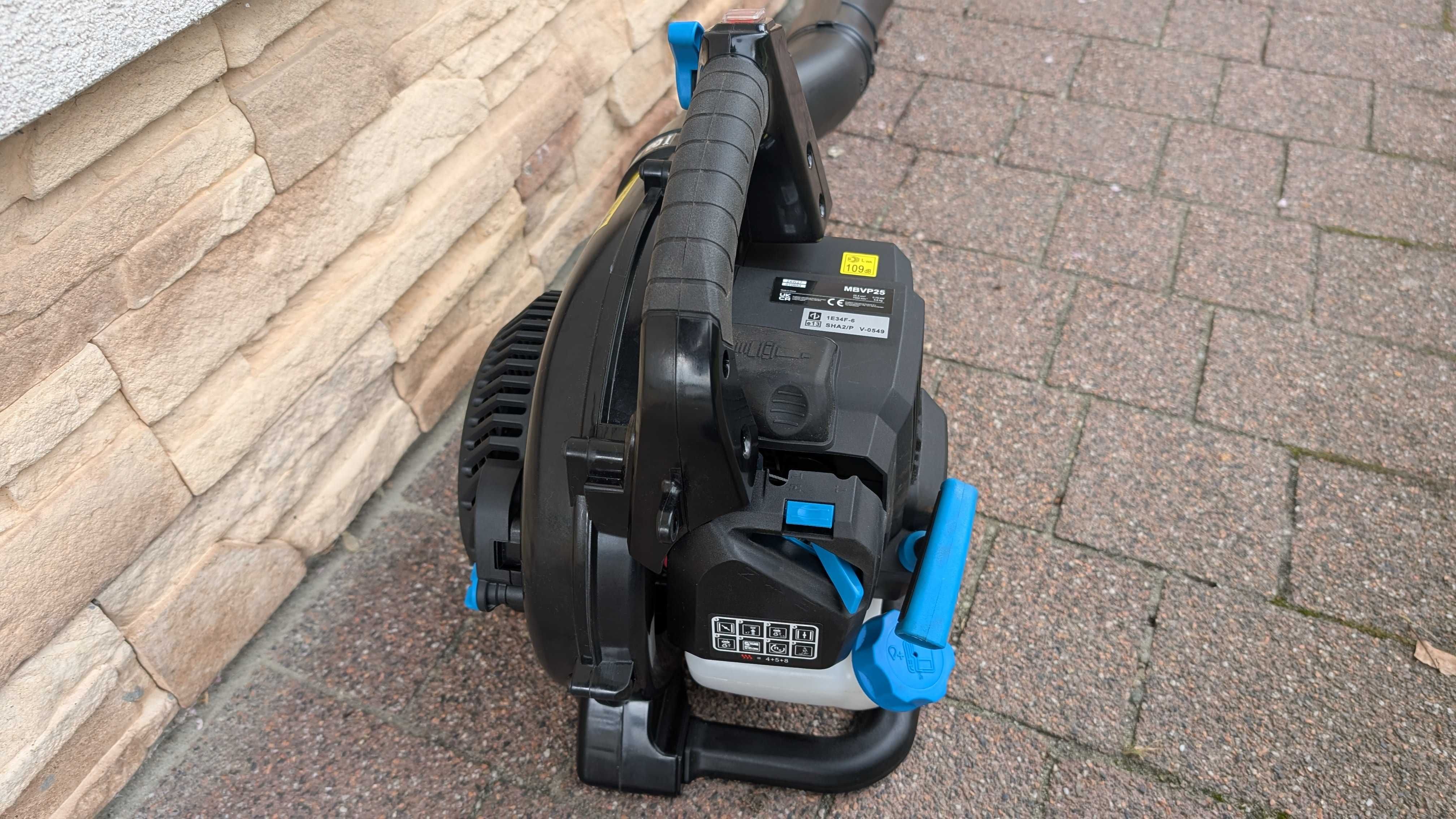Dmuchawa spalinowa odkurzacz Macallister MBVP25