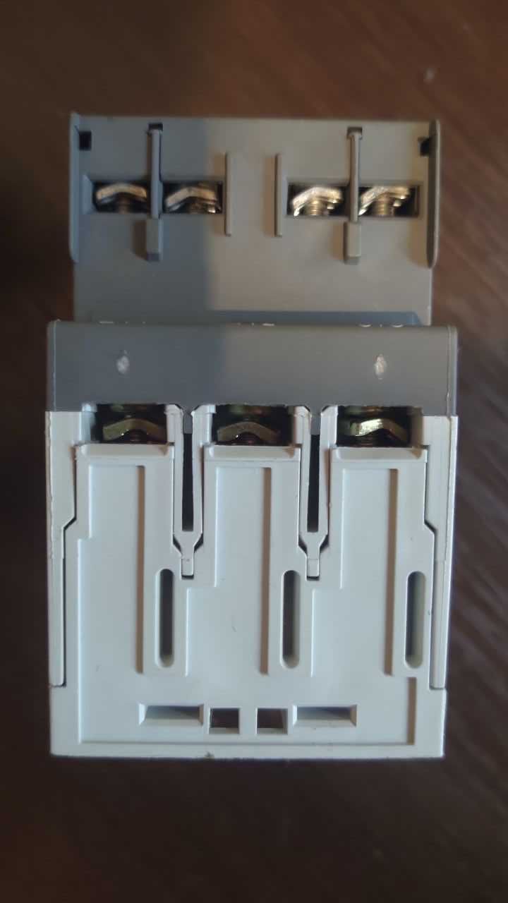 Автомат защиты двигателя  ABB MS116 -6.3 + HKF1-11 ABB