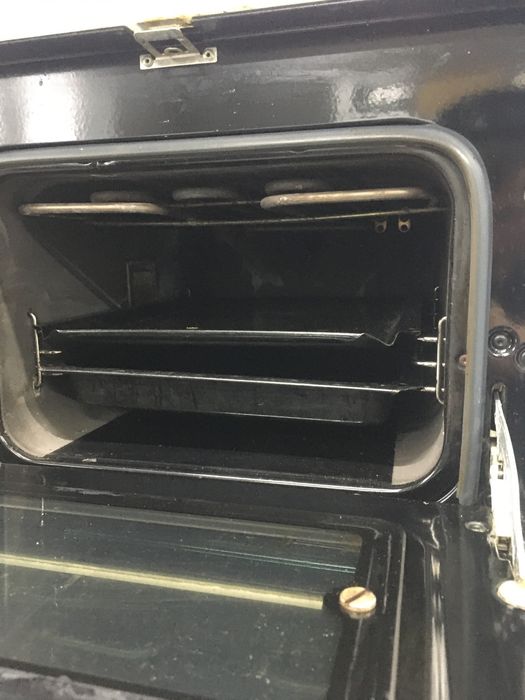 Електрична плита Electrolux з 2 духовками електроплитка не індукція