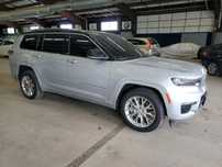 Jeep Grand Cherokee Summit w drodze do kraju