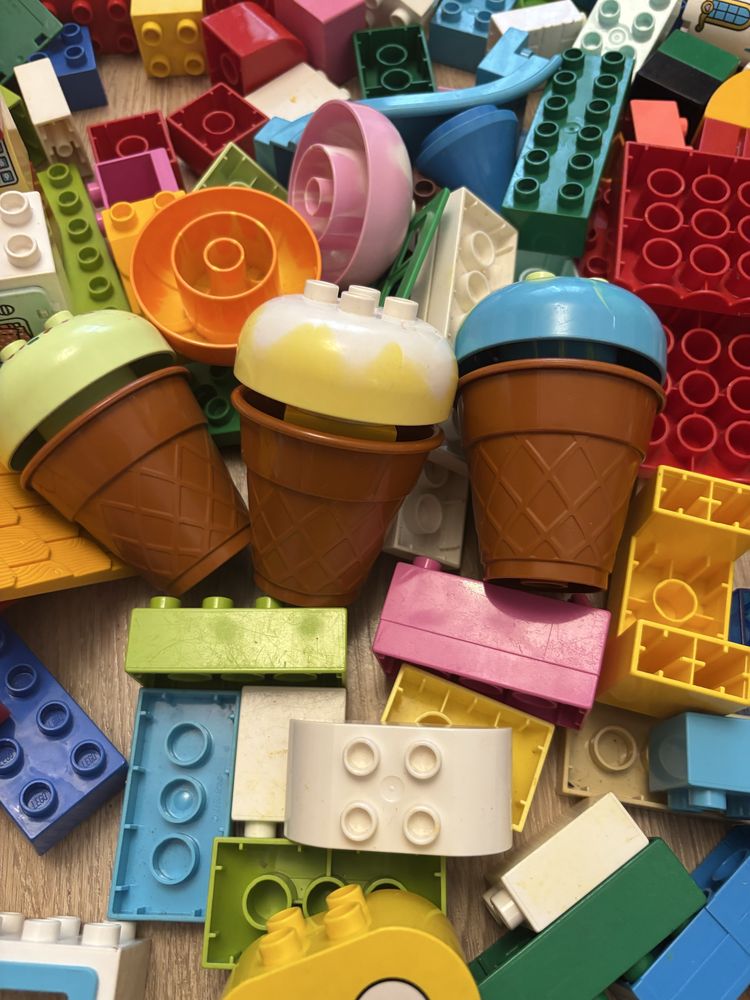 Лего Дупло Lego Duplo конструктор с коробом и пластинами
