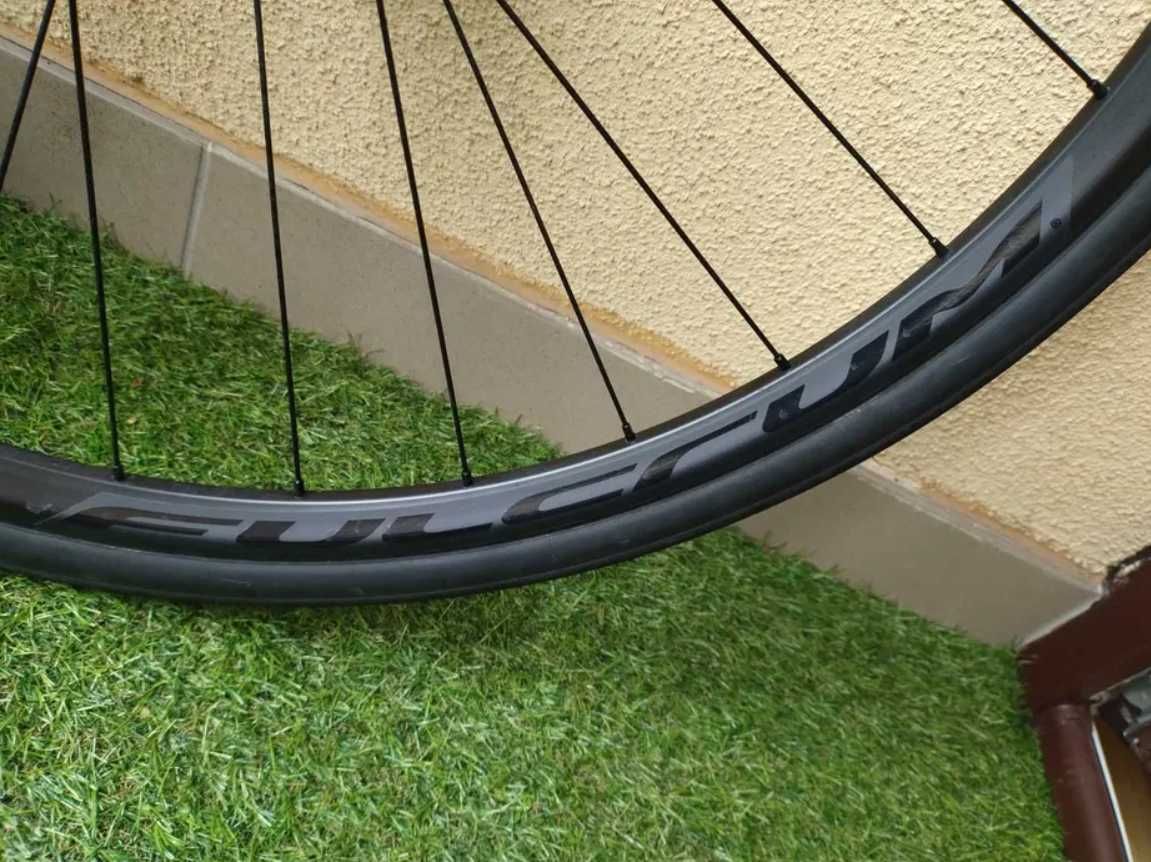 Koła FULCRUM Racing 900 DB tubeless szosowe gravel endurance