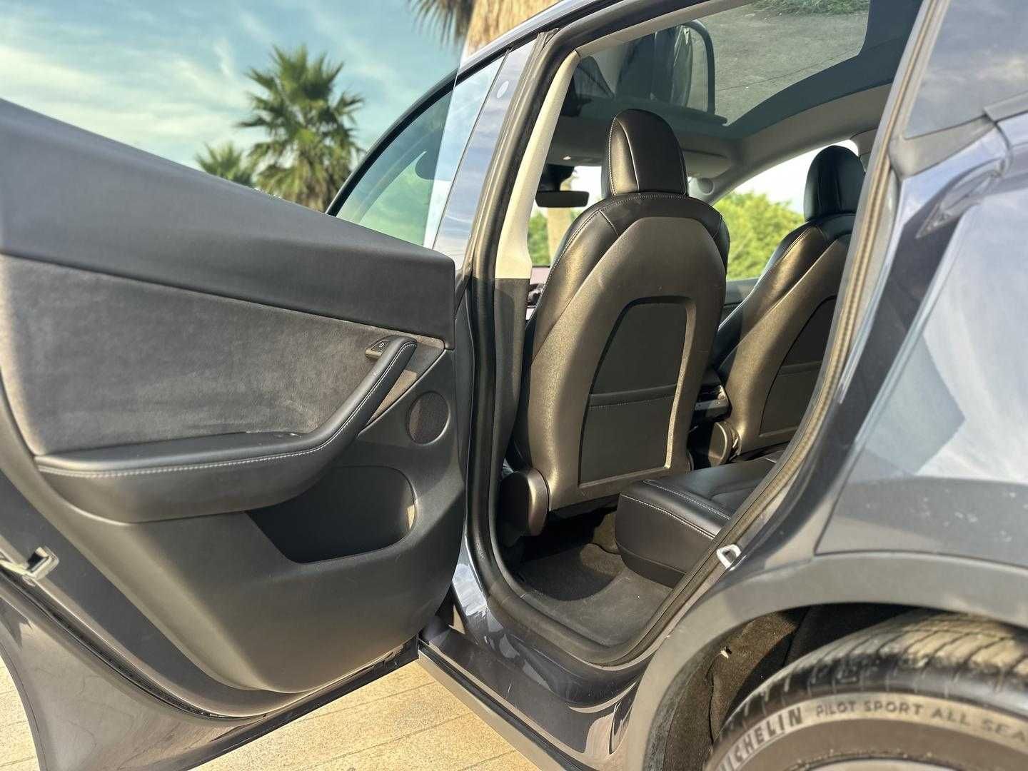Tesla Model Y 2022 Тесла модель У Long Range 82 kWh Dual Motor  AWD