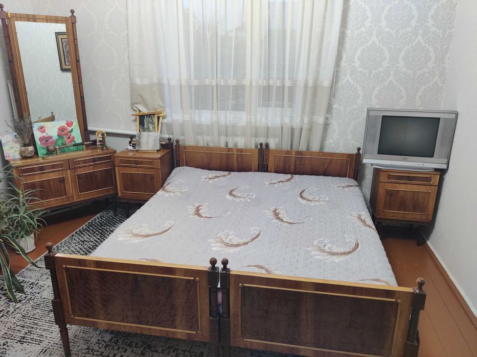 Б/у спальня недорого