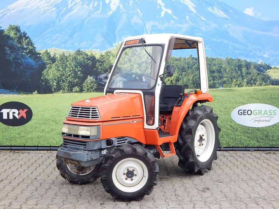 Traktor Kubota X24 4x4 24KM kabina super stan ciągnik ciapek T25 C330