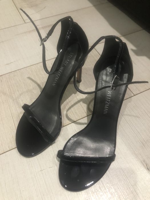 Stuart Weitzman sandałkki lakierowane czarne r 38