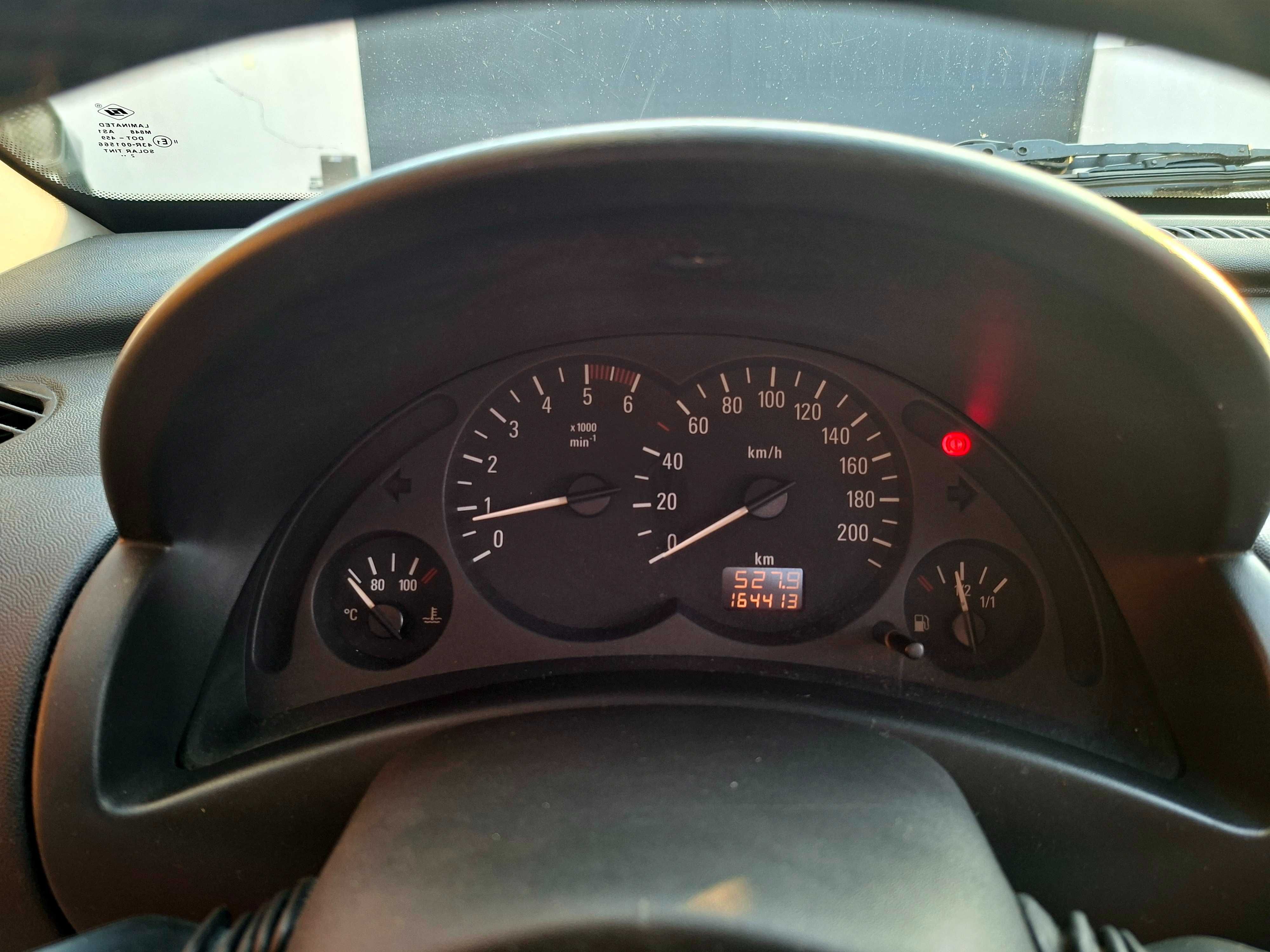 Carrinha Opel Combo impecável_Muito estimada_Pronta a trabalhar_164mil