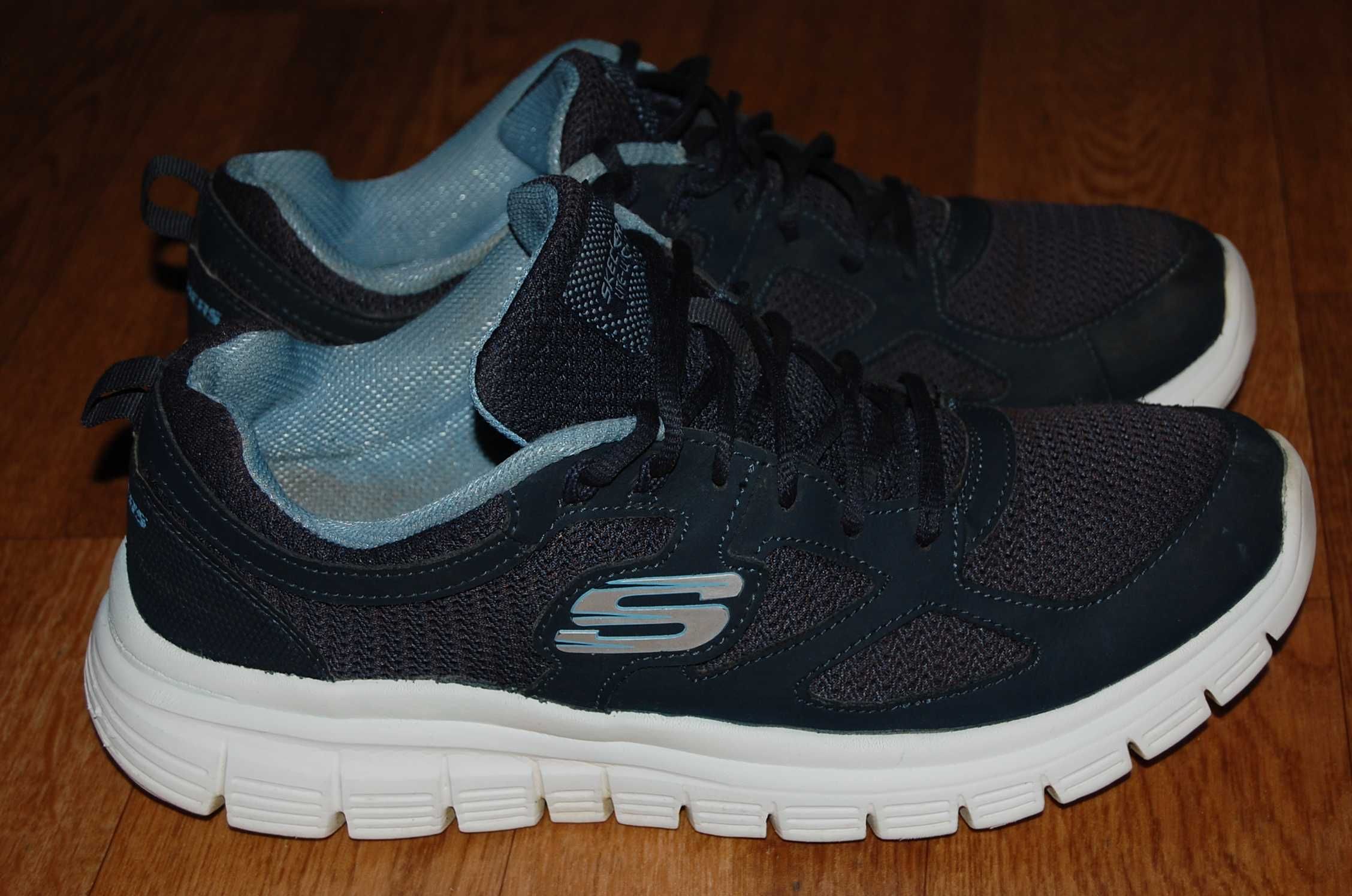 Кроссовки 43-44 р Adidas Boost Asics Nike Free Skechers