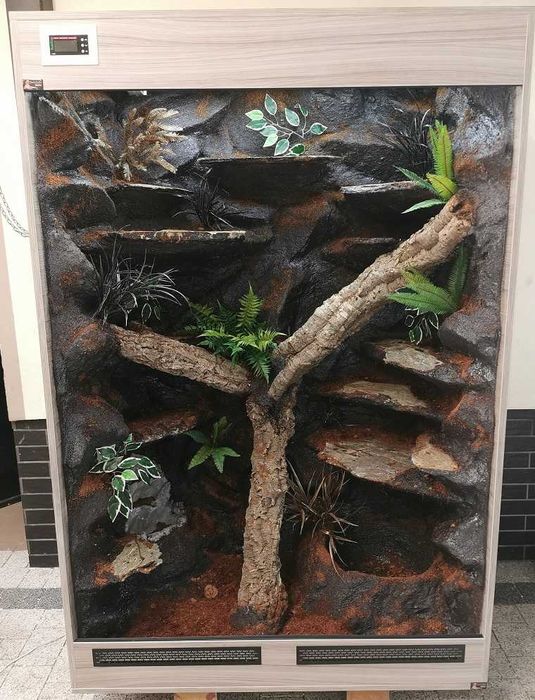 Terrarium dla legwana 130/70/180