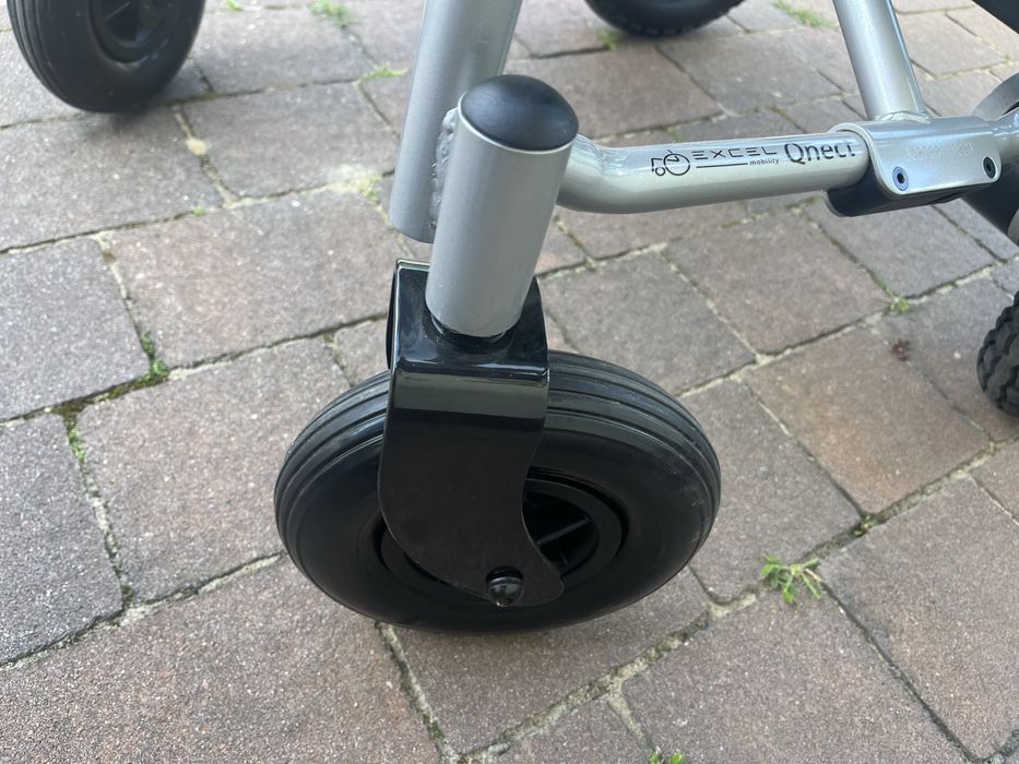 Wózek inwalidzki elektryczny