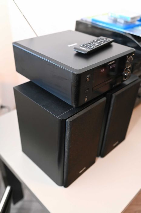 mini wieża Philips MCD712, pilot, kolumny, idealny stan wizualny