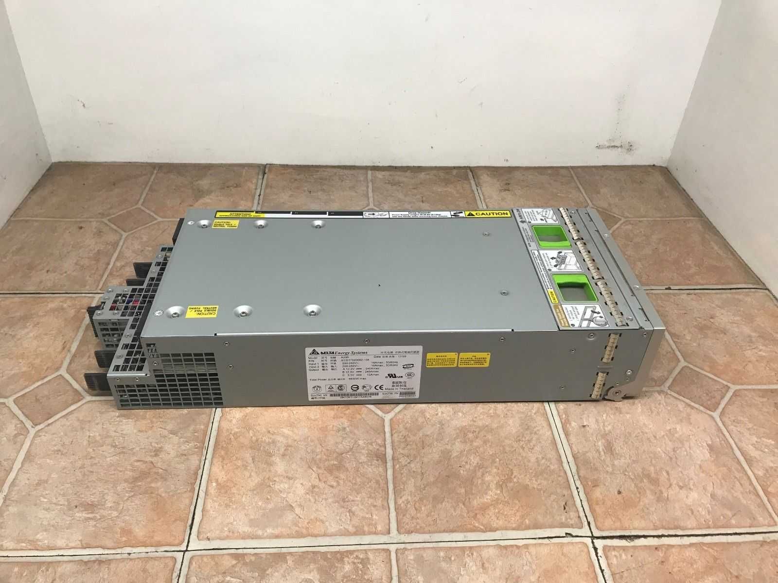 серверный блок питания  DELTA 5600w  12 вольт 2 x 240 A ( 12 24 вольт)