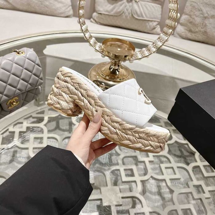 Buty, sandaly klapki, skora 210216
