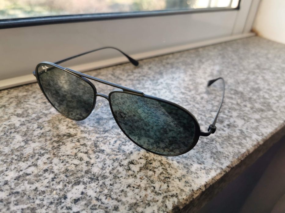 Óculos de Sol Maui Jim 543 2M Polarizados e de Titânio